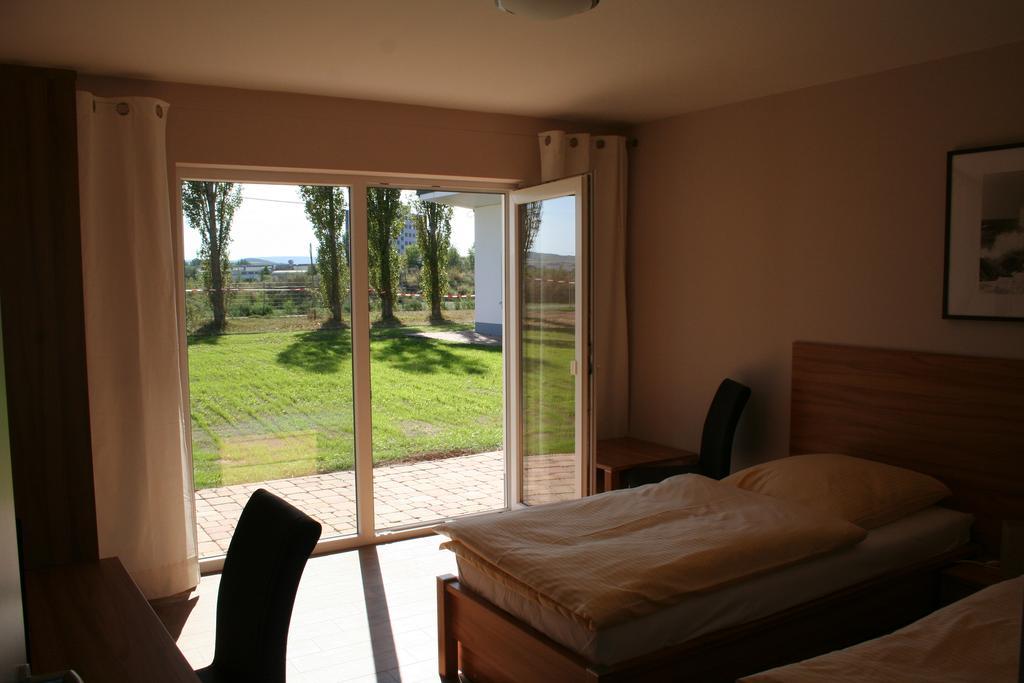 Pension Am Sundhaeuser See Nordhausen Bagian luar foto